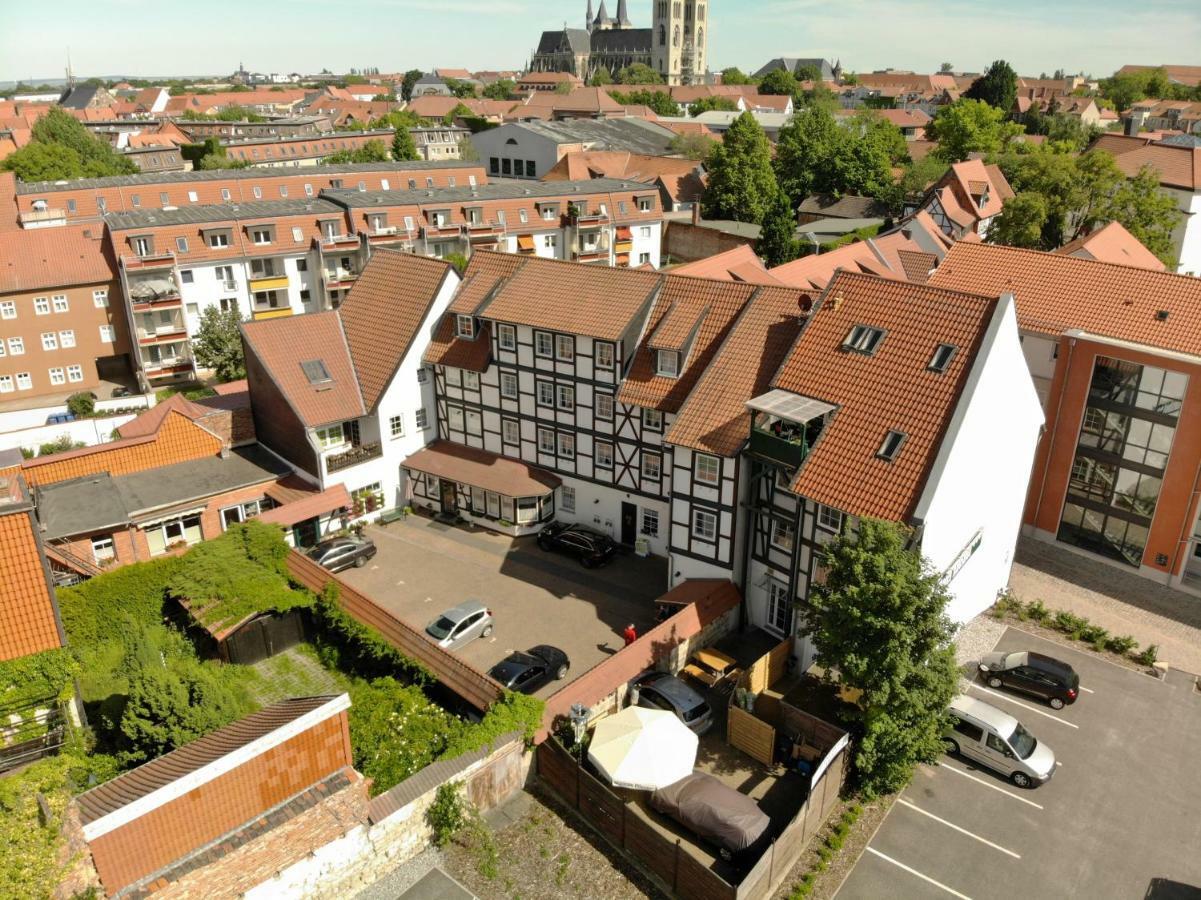 Hotel Abtshof Halberstadt Exterior photo